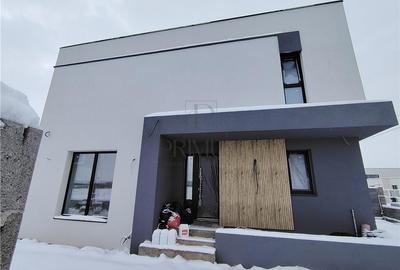 Duplex cu 4 camere cu Canalizare în Moșnița Nouă - 3