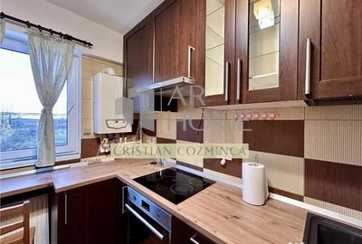 Apartament cu 3 camere decomandat în 9 Mai - 11