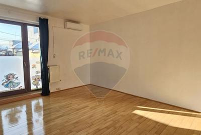 Casa de inchiriat in Andrei Muresanu, str. Anatol France - 10