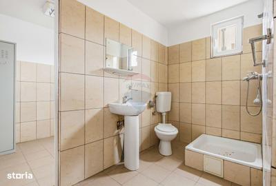 Spațiu comercial, de 6,076 mp, în Central - 18