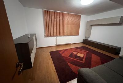 Apartament cu 2 camere decomandat în Andrei Mureșanu - 2