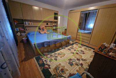 Apartament cu 3 camere decomandat, mobilat în Lascăr Catargiu - 5