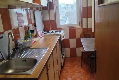 Apartament cu 2 camere decomandat în Drumul Taberei - 3