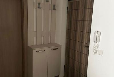 Apartament cu 2 camere semidecomandat în Central - 1