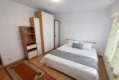 Apartament cu 2 camere decomandat în 13 Septembrie
