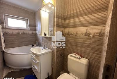 Apartament cu 3 camere semidecomandat, mobilat în Girocului - 7