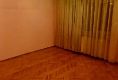Apartament cu 3 camere decomandat, mobilat în Baba-Dochia - 3