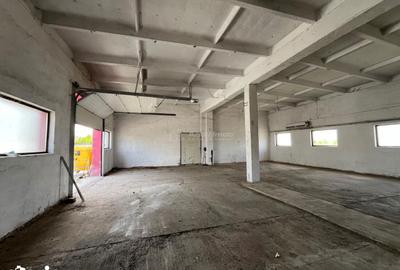 Spațiu comercial, de 200 mp, în Central - 14