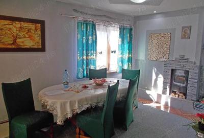 Casă cu 5 camere în Ronaț - 10