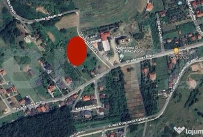 Teren de 2000 mp, în Cetate - 1