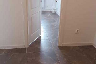 Garsonieră decomandată în Sebastian - 3