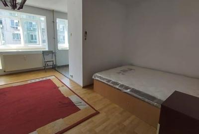 ÎÎnchiriez garsoniera - Zona Păcii - 2