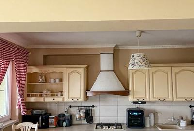 Apartament cu 3 camere în Nufărul - 1