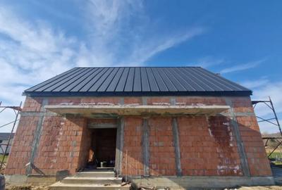 Casă cu 4 camere cu Teren 750 Mp în Cătălina - 8