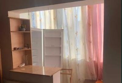 Garsoniera de vanzare etaj intermediar Marasti