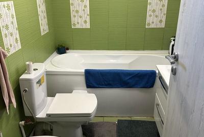 Casă cu 4 camere în Poienarii Burchii - 2