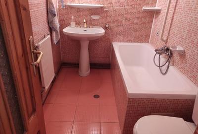 Apartament cu 4 camere decomandat în Noua - 6