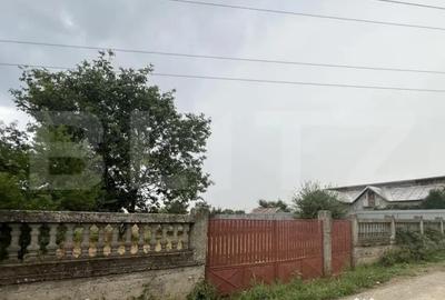 Teren de 1027 mp, în Central