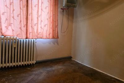 Garsonieră decomandată în Dacia - 1