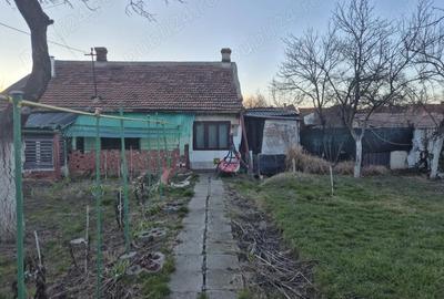 Teren de 301 mp, în Pârneava - 2