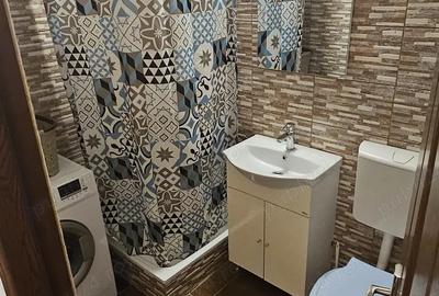 Garsonieră decomandată în Central - 2