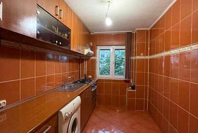 Vanz. 2 Camere Militari, Metrou Lujerului, Virtutii, Univ. Politehnica Vanz. 2 Camere Militari, Metrou Lujerului, Virtutii, Univ. Politehnica - 8