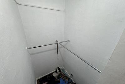 Apartament cu 3 camere semidecomandat, mobilat în Inel II