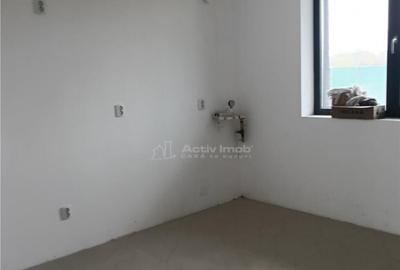 Casă cu 4 camere cu Teren 400 Mp în Buda - 18