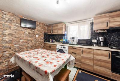 Casă cu 4 camere în Izvorani - 18