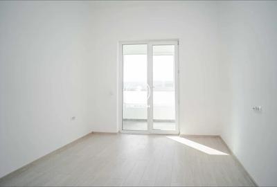 Apartament 1 camera de vanzare Pacurari - 2