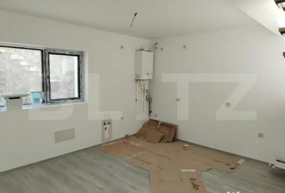 Casă cu 7 camere cu Teren 600 Mp în Central - 9