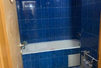 Apartament cu 3 camere decomandat în Calea București - 8