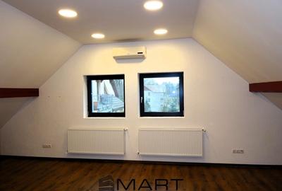 Apartament cu 4 camere decomandat în Calea Dumbrăvii - 2