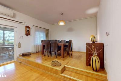 Casă cu 8 camere cu Canalizare în Ultracentral - 7