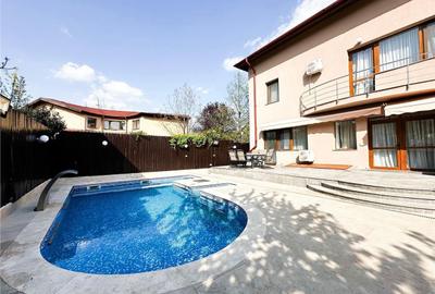 Casă individuală cu 8 camere cu Canalizare în Central - 1