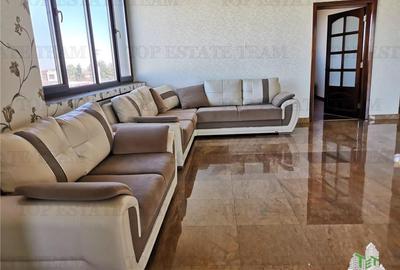 Casă cu 8 camere cu Canalizare în 1 Decembrie - 8