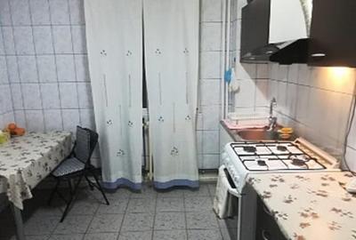 Apartament 4 camere cu centrala proprie Titan Postavarului - 6