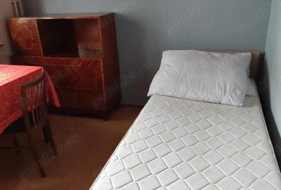 Inchiriez apartament cu doua camere - 1