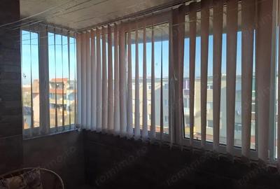 Apartament cu 4 camere decomandat în Central - 16