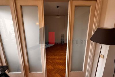 Apartament cu 2 camere decomandat în Mărășești - 10