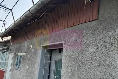 Branesti / IF - casa batraneasca din caramida cu teren de vanzare - 25