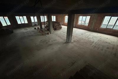 Casă cu 6 camere cu Teren 1150 Mp în Mihalț - 4