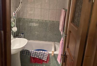 Apartament cu 3 camere decomandat în Crihala - 4