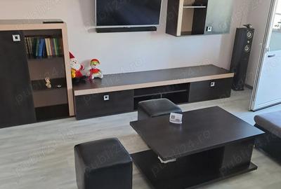 Apartament cu 3 camere decomandat în Nord