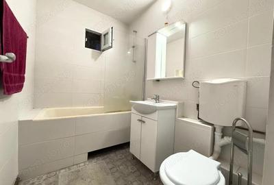 Apartament cu 2 camere semidecomandat, mobilat în Central