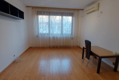 Apartament cu 3 camere semidecomandat în Brâncoveanu - 9