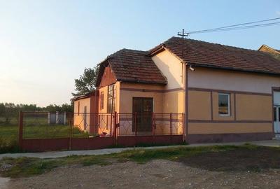 Casă individuală cu 5 camere cu Teren 1000 Mp în Uivar - 2