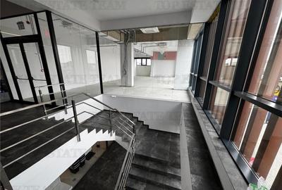 Spatiu comercial de cu chiriasi / Investitie in zona de Nor - 2