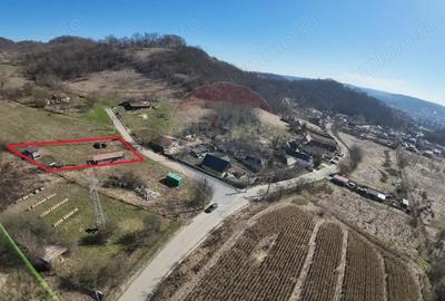 Teren de 788 mp, în Central - 3