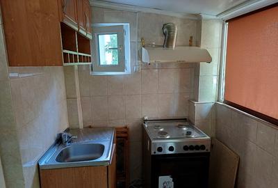 Inchiriez garsoniera in Galata 2. Pretul include toate utilitatile. - 5